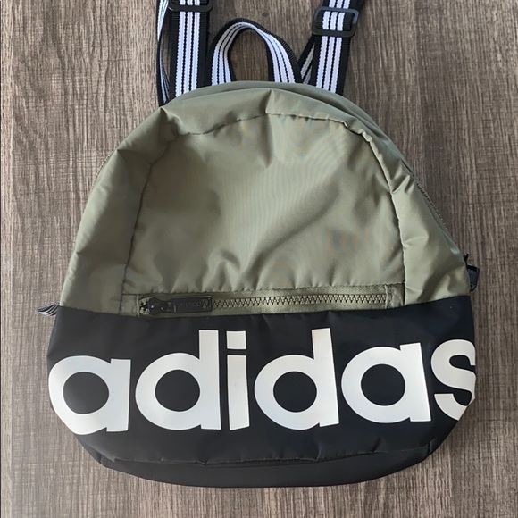 adidas backpack army green